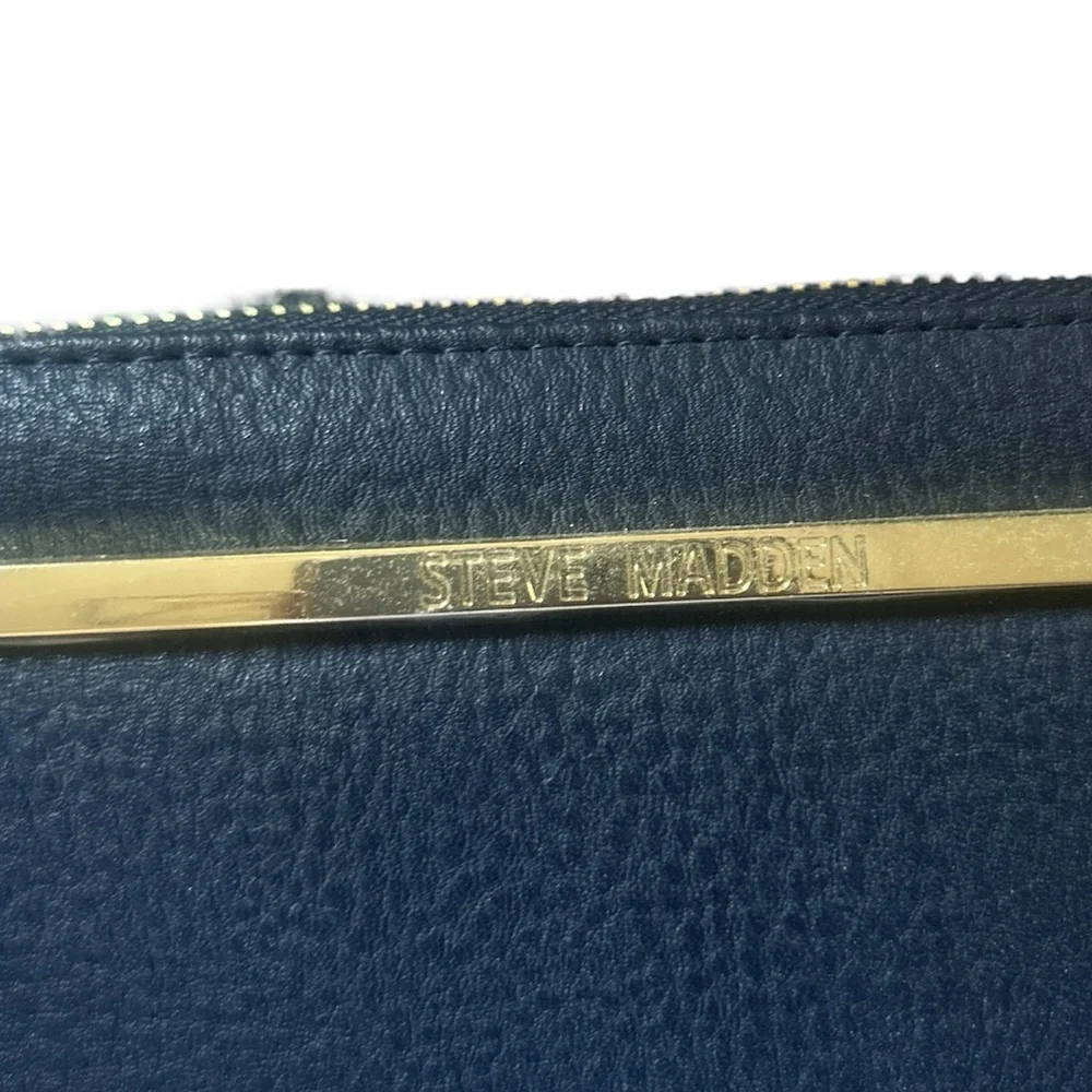 (NWT) Steve Madden - Women Navy Wallet - Picture 3 of 10